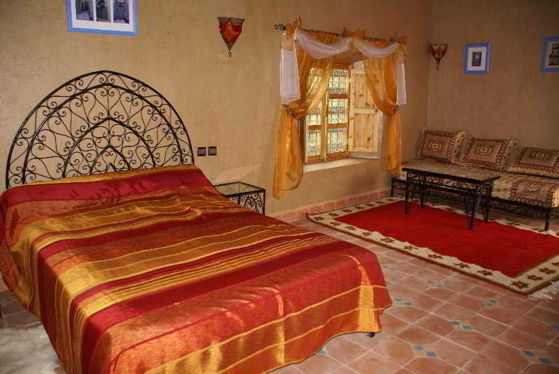 Kasbah Ait Ben Damiette Hotel สกูรา ภายนอก รูปภาพ